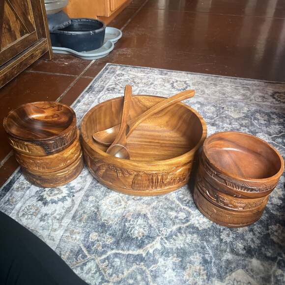 Vintage Hand Carved Monkey Pod Wood Tiki Salad Bowl Set 11-Piece